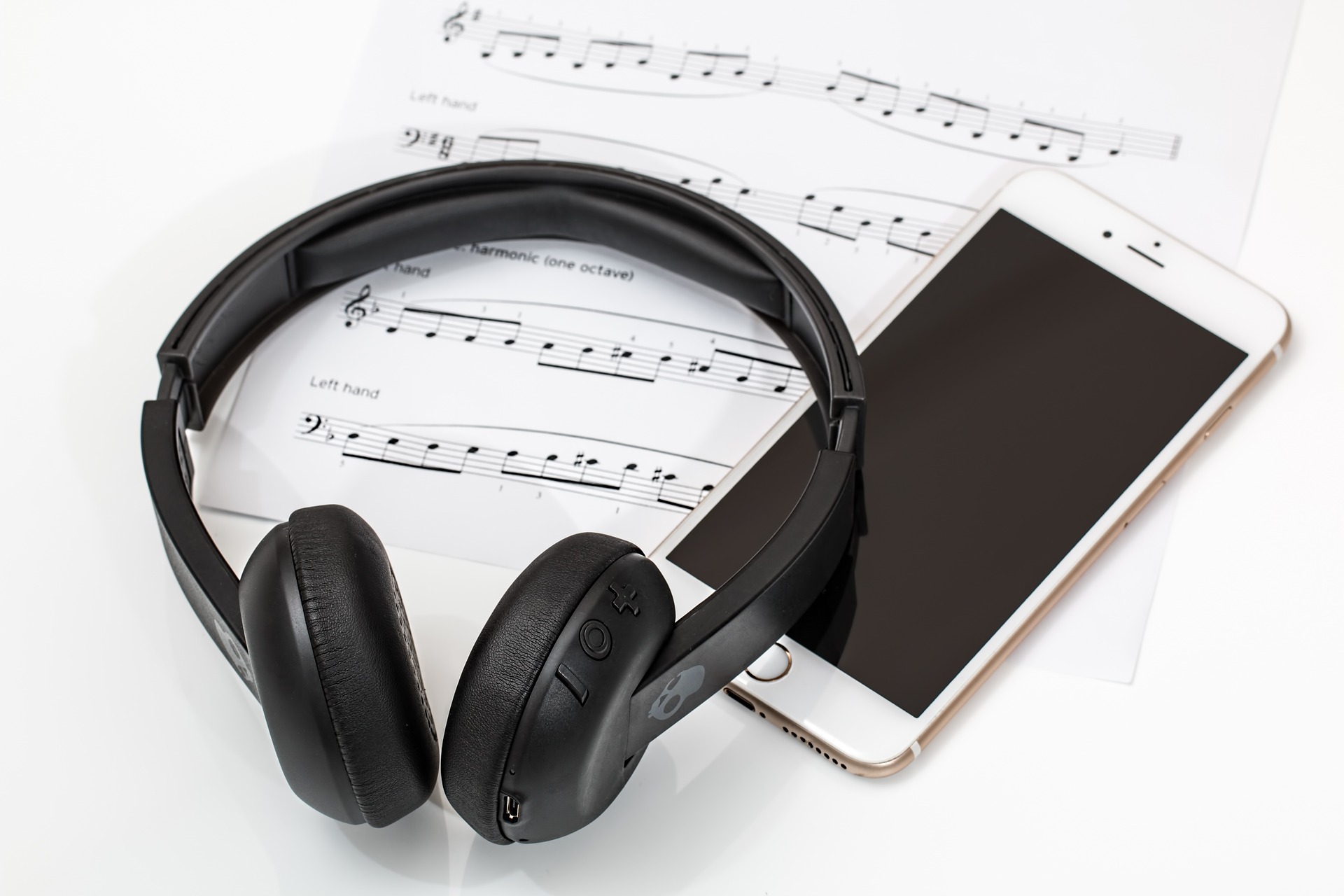 Ohne Kabelsalat Musik genießen mit Bluetooth Kopfhörern