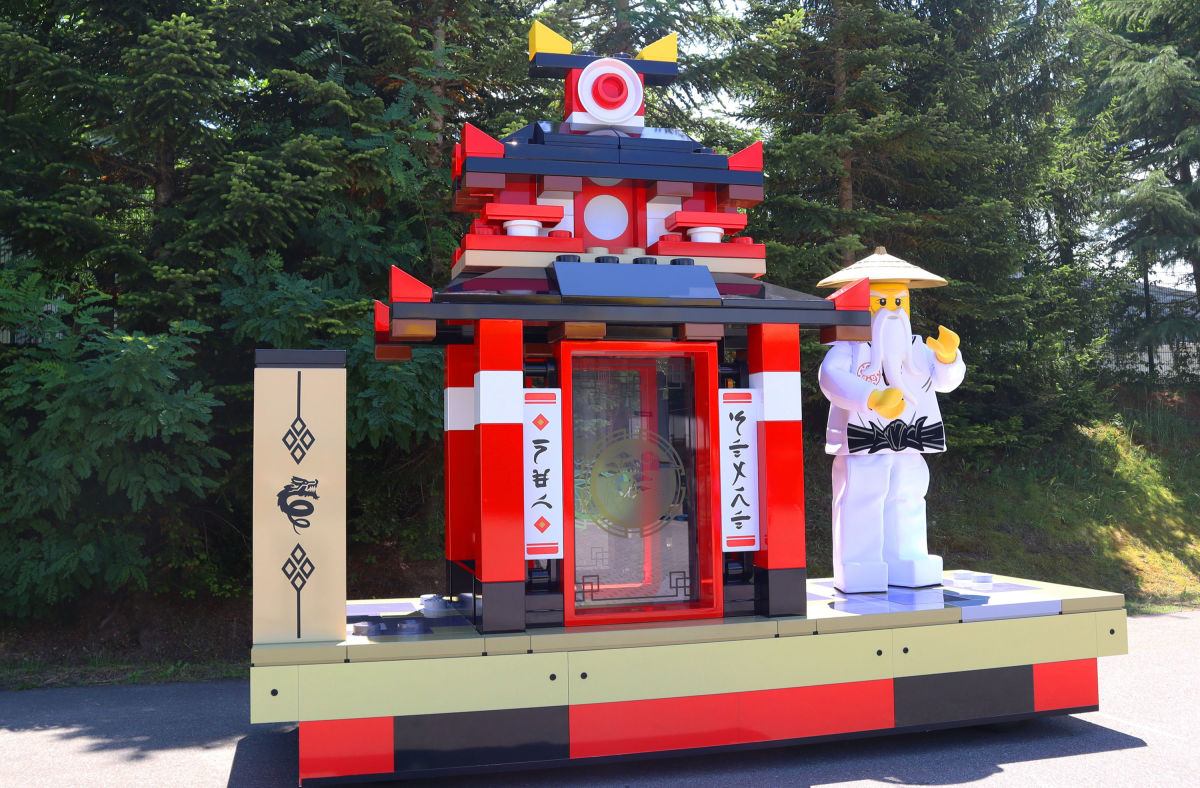 Die welterste LEGOLAND Parade erhält eine ninjatastische Erweiterung