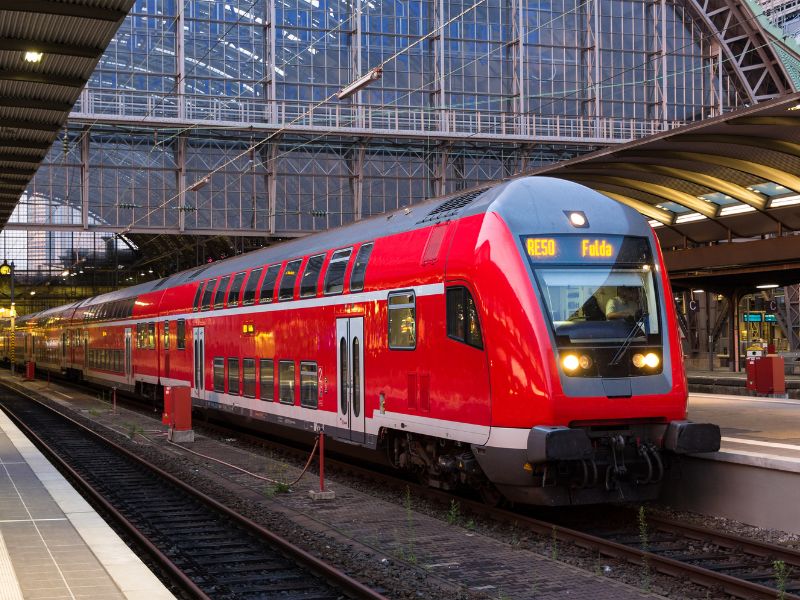 Deutschlandweiter Vorverkauf des D-Tickets ist gestartet