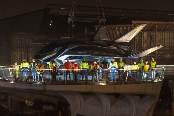 Quinjet landet im Disneyland Paris