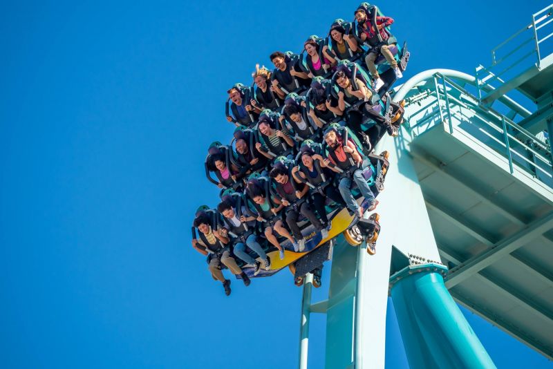 Busch Gardens Tampa Bay und SeaWorld San Diego eröffnen zwei neue Coaster der Superlative